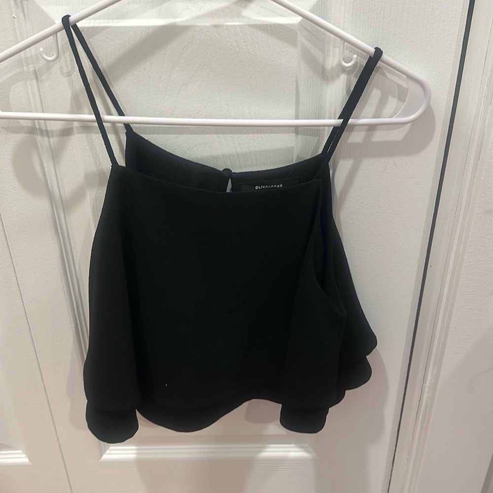 Black crop tank top